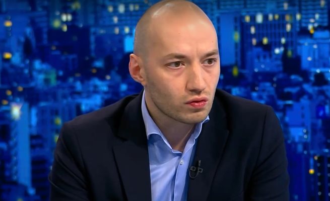Димитър Ганев: Обединението на ПП и ДБ ще върне интригата за първото място на изборите