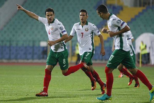 България се измъчи с Люксембург, но победи с 4:3 на стадион "Васил Левски"