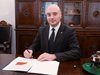 Министър Атанас Славов подпечата промените в Конституцията с държавния печат (Видео)