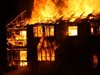 Къщи са изгорели в Северна Македония, хеликоптер се е включил в гасенето на пожара