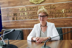 Виолета Комитова: Заварихме партии, които не си говорят, камо ли да съставят правителство