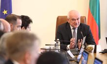 Димитър Главчев се отказва от 9100 лв. заплата като министър на външните работи