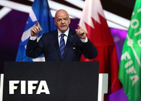 Изтеглят началото на световното по футбол в Катар с един ден?