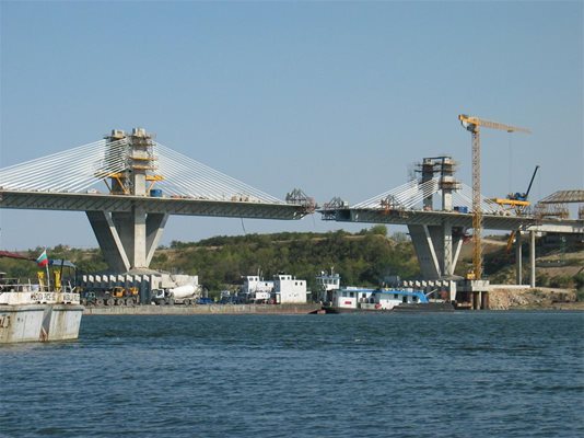 Дунав мост 2 Видин-Калафат 

Снимка: Ваня Ставрева