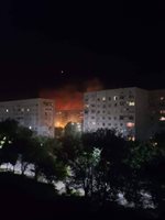 Пожар в една от жилищните сгради в Енергодар СНИМКА: Туитър/basylkit