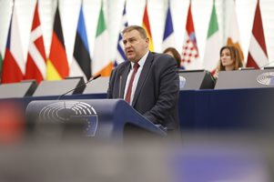 Емил Радев: Имаме нужда от стабилно правителство, за да извървим докрай пътя към Шенген и еврозоната