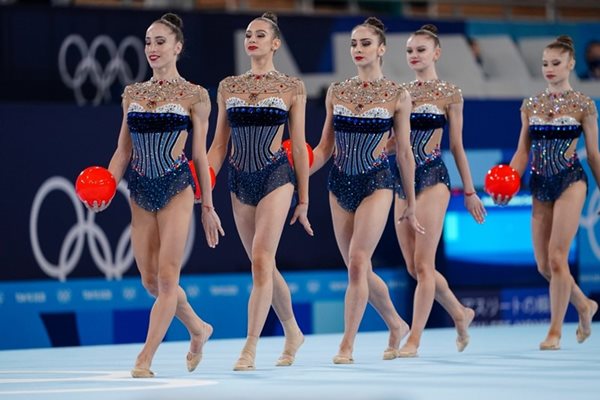 Ансамбълът ни по художествена гимнастика с олимпийско злато. Снимки: Любомир Асенов LAP.BG