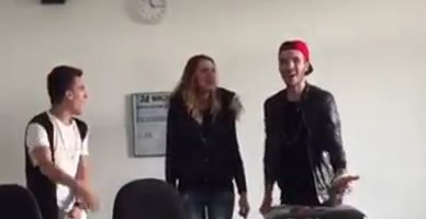 Вижте как Люба и братята Иво и Пламен от X Factor пеят в редакцията на "24 часа"