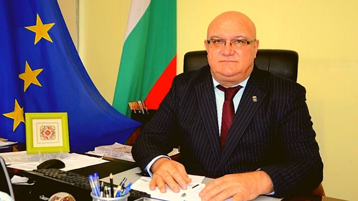 Новоизбраният кмет на Видин Цветан Ценков също се закле