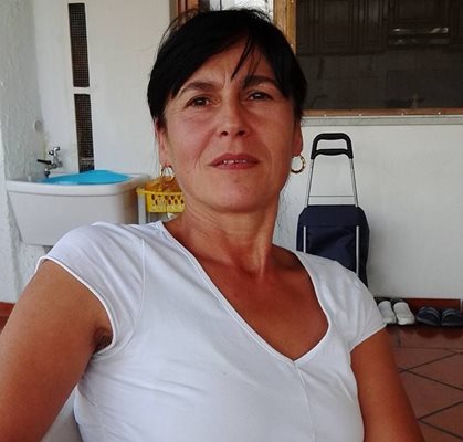 58-годишната българка Николинка Благова загина в калното свлачище на община Казамичола.