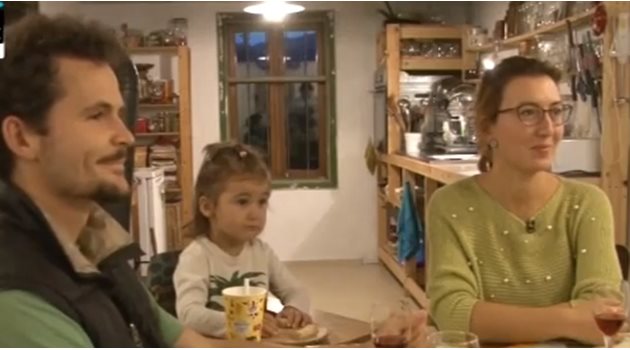 Пиер от Франция и Лора от Русе с дъщеричката си Кадър: Нова телевизия