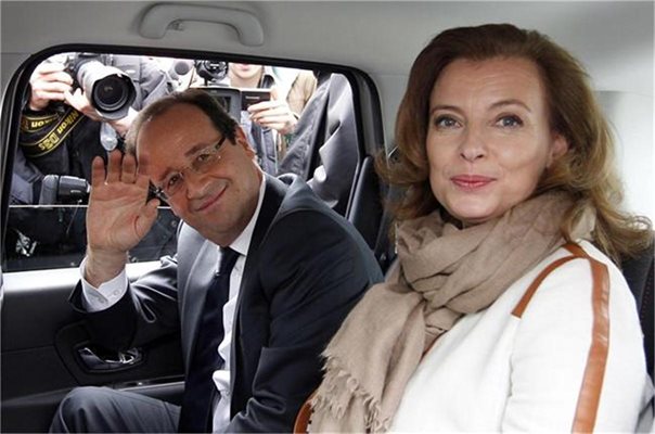 Франсоа Оланд с партньорката си Валери Трирвайлер. СНИМКИ: РОЙТЕРС