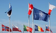 Опасна криза в НАТО - масов отлив на военни