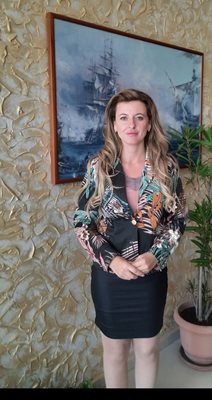 Елена Андонова е приютила 500 украински бежанци в 4 хотела в Слънчев бряг и Свети Влас.