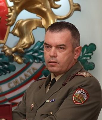 ВЕНЕЛИН ВЕНЕВ, директор на “Военно разузнаване”