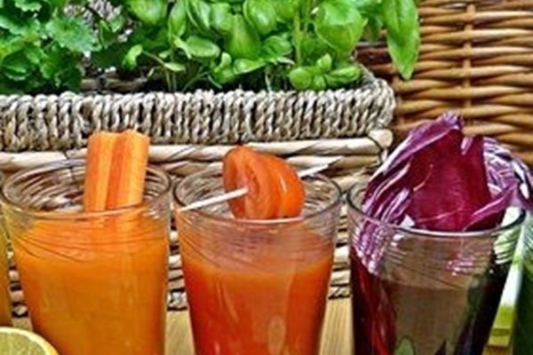 Високата калоричност на соковете от есенни зеленчуци може да е предимство в сезона, в който тялото трябва да работи повече, за да поддържа постоянна температура. СНИМКИ: PIXABAY