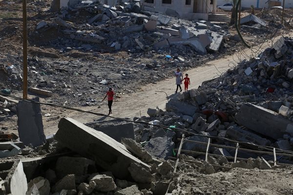 Петима загинаха след израелско въздушно нападение в Ливан