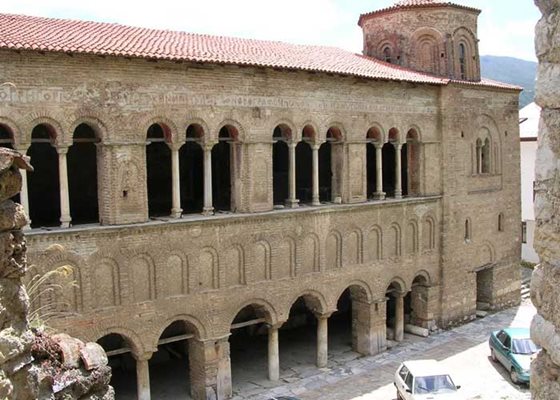 Катедралата „Св. София"– древно седалище на Охридската архиепископия