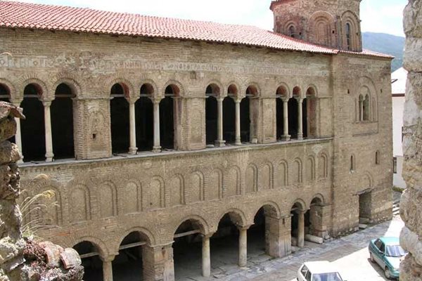 Катедралата „Св. София"– древно седалище на Охридската архиепископия