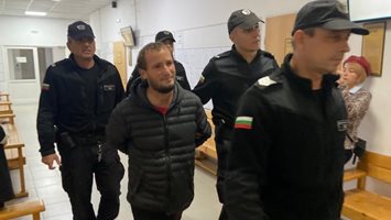 Решават за ареста на Любомир Яков след фалшива бомба на гарата в Пловдив (снимки)