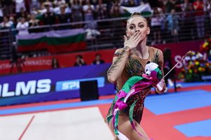 Български триумф! Боряна Калейн е шампионка, Стилияна Николова със среброто в многобоя в София