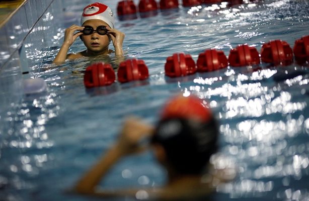 Плуването е най-препоръчваният от ортопедите спорт