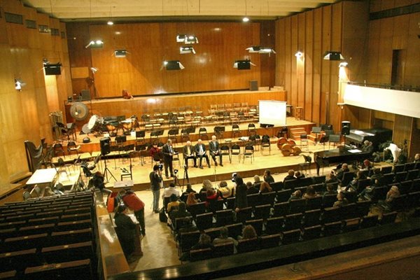 Концертна зала в Пловдив е затворена от 2018 г. поради аварийно състояние.