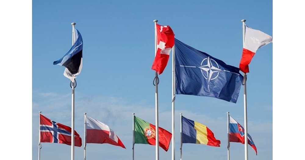 Med sin opptagelse i NATO avslutter Sverige sine to århundrer med nøytralitet