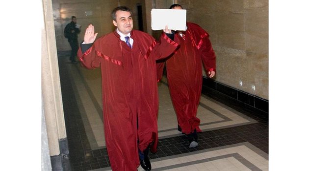 ТРУД: Прокурор Николай Кокинов вдигна ръце от безплодни проверки на бивши министри. 
