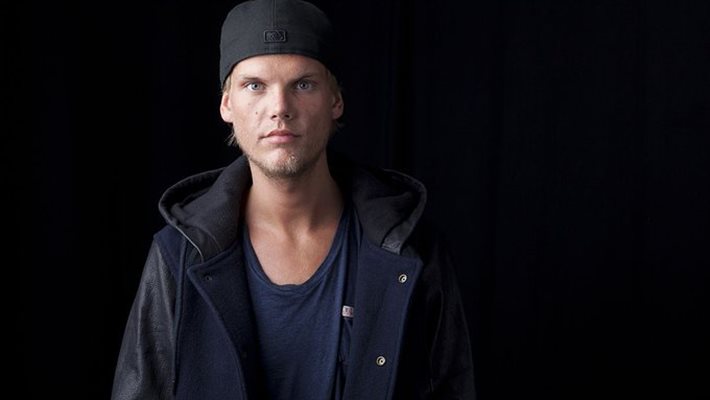 Продават личните вещи на Avicii на благотворителен търг