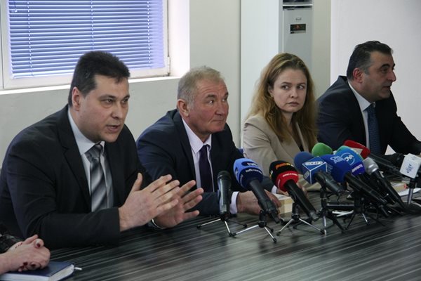 Пловдивската прокуратура излезе с информация на петия ден от убийството на Жоро Плъха.