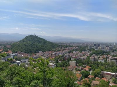 Слънчев ден очаква днес Пловдив. СНИМКА: 24 часа Пловдив онлайн