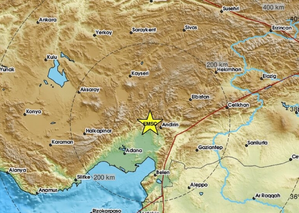Силен трус разлюля Централна Турция
