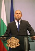 Радев пусна указа, Маринов става вътрешен министър днес (Обзор)