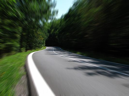 Нови правила за пътната безопасност и условия за автономни превозни средства в ЕС