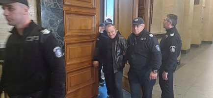 Марин Димитров от аферата в митниците се прибира в Хасково, но под домашен арест