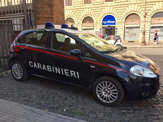 Италианската полиция се задейства

