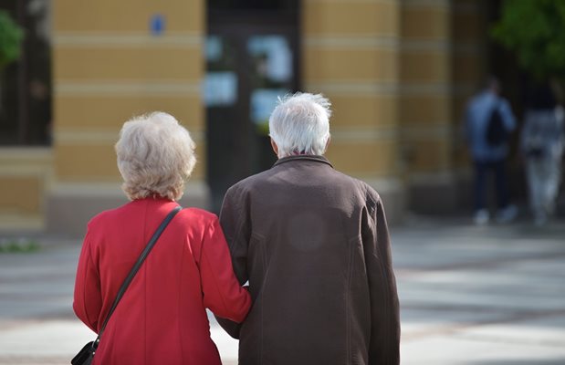 От 1 юли пенсиите се вдигат с 10%. 
СНИМКА: ЙОРДАН СИМЕОНОВ