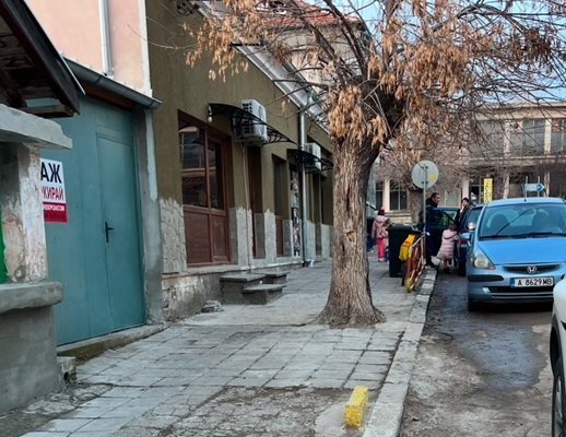 Хората в Българово са потресени от измамните схеми на Оксана. 
СНИМКИ: НОВА ТЕЛЕВИЗИЯ