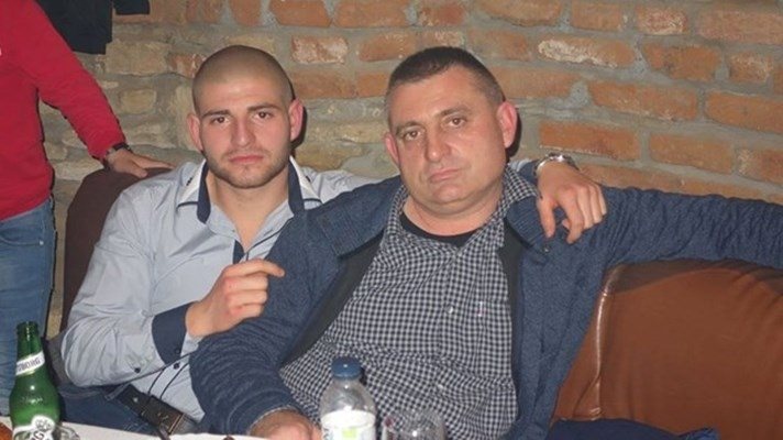 Виктор и баща му Иван Христов. СНИМКА: Архив