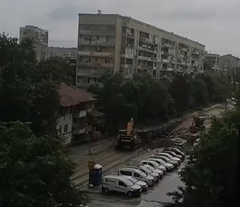 Гръм и теч на газ паникьосаха хората на бул. "Ал. Стамболийски" в Пловдив (видео)