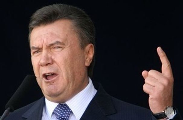 През 2014 г. Янукович избяга в Русия след масови протести срещу неговото управление. СНИМКА: РОЙТЕРС