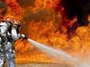 Евакуираха жилища в близост до Атина заради пожар, трима пожарникари са ранени
