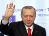 Ердоган с остри критики към Франция: Приемат терористи в Елисейския дворец