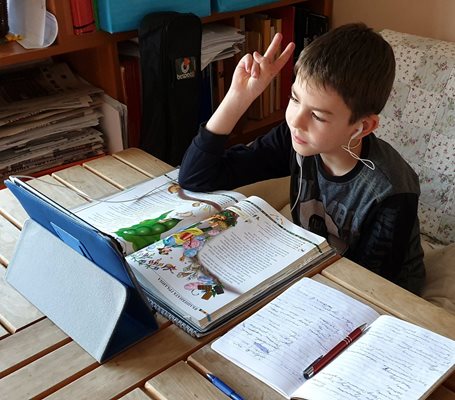 Децата остават вкъщи от днес
 Снимка: Лили Клисурова