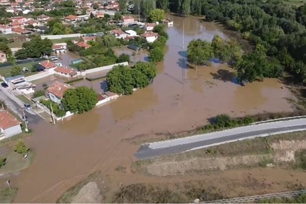 Село Трилистник погледнато отгоре.