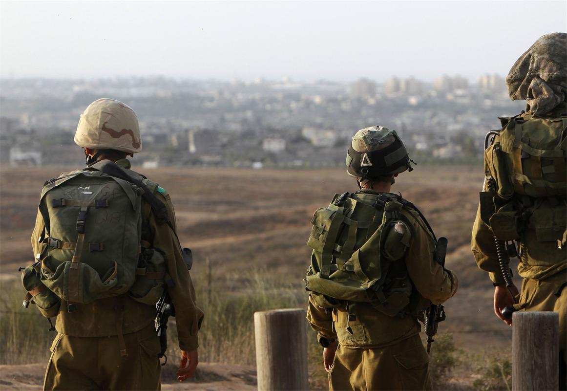 Израелската армия уби трима палестинци при сблъсъци на окупирания Западен бряг