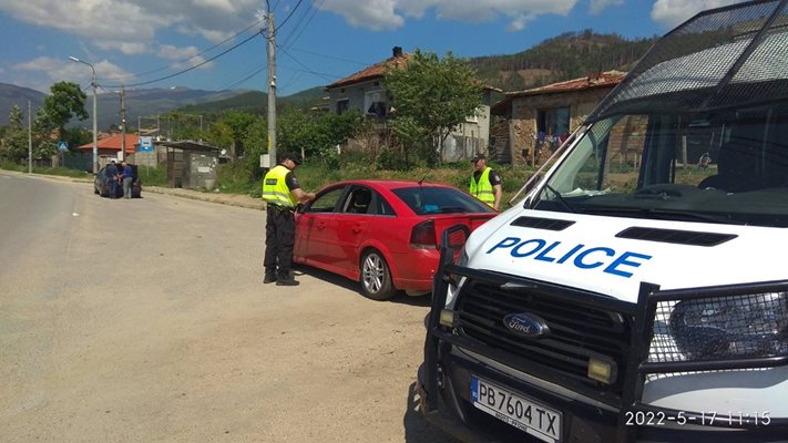 Полицията спипа много нарушители вчера в Карловско.


СНИМКА: ОД МВР Пловдив.