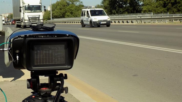 КАТ: Камерите в София са заснели 210 000 шофьори с превишена
скорост  Снимка: МВР