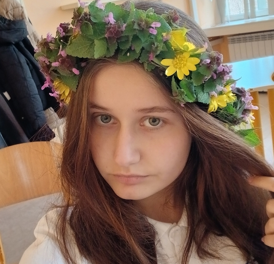 16-годишната Ема от Варна: Мързи ни да мислим. Мисленето изчезва